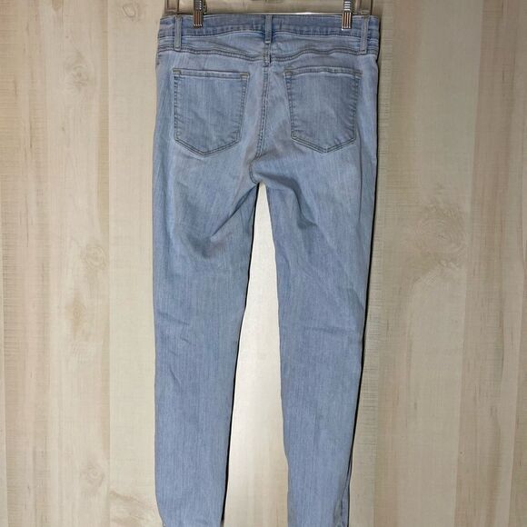 Loft‎ modern skinny crop faded light wash denim jeans, size 27 - Picture 5 of 16